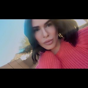 Meet your Posher, Savannah